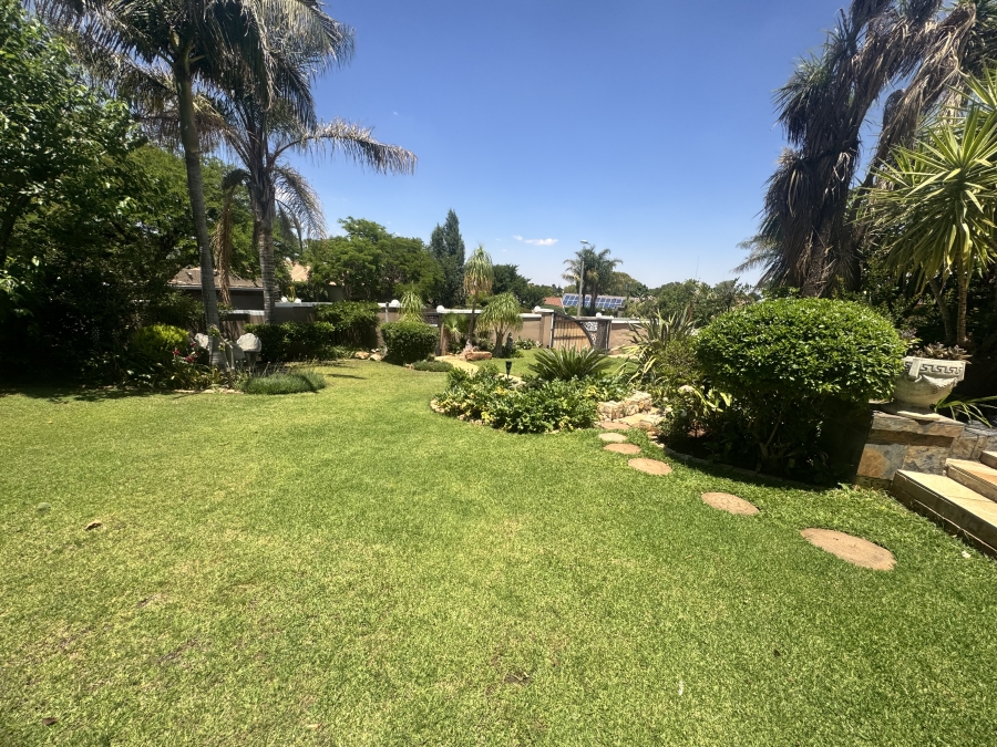 4 Bedroom Property for Sale in Wilkoppies North West